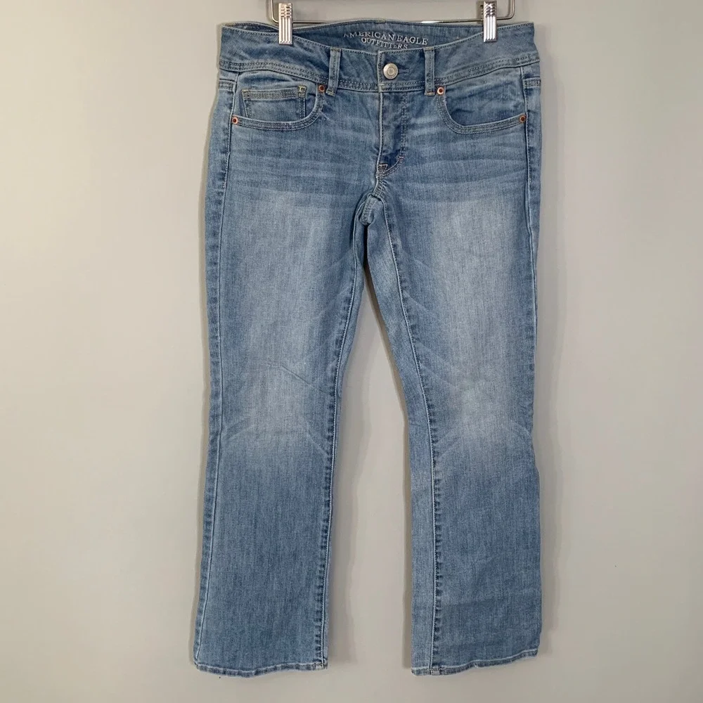 American Eagle Outfitters Kick Boot Stretch Jeans Womens Size 6 Light Wash Denim